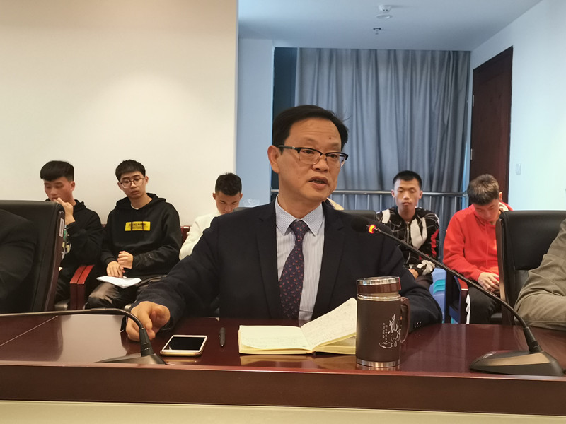 C:Documents and SettingsAdministrator桌面座谈会1_副本.jpg