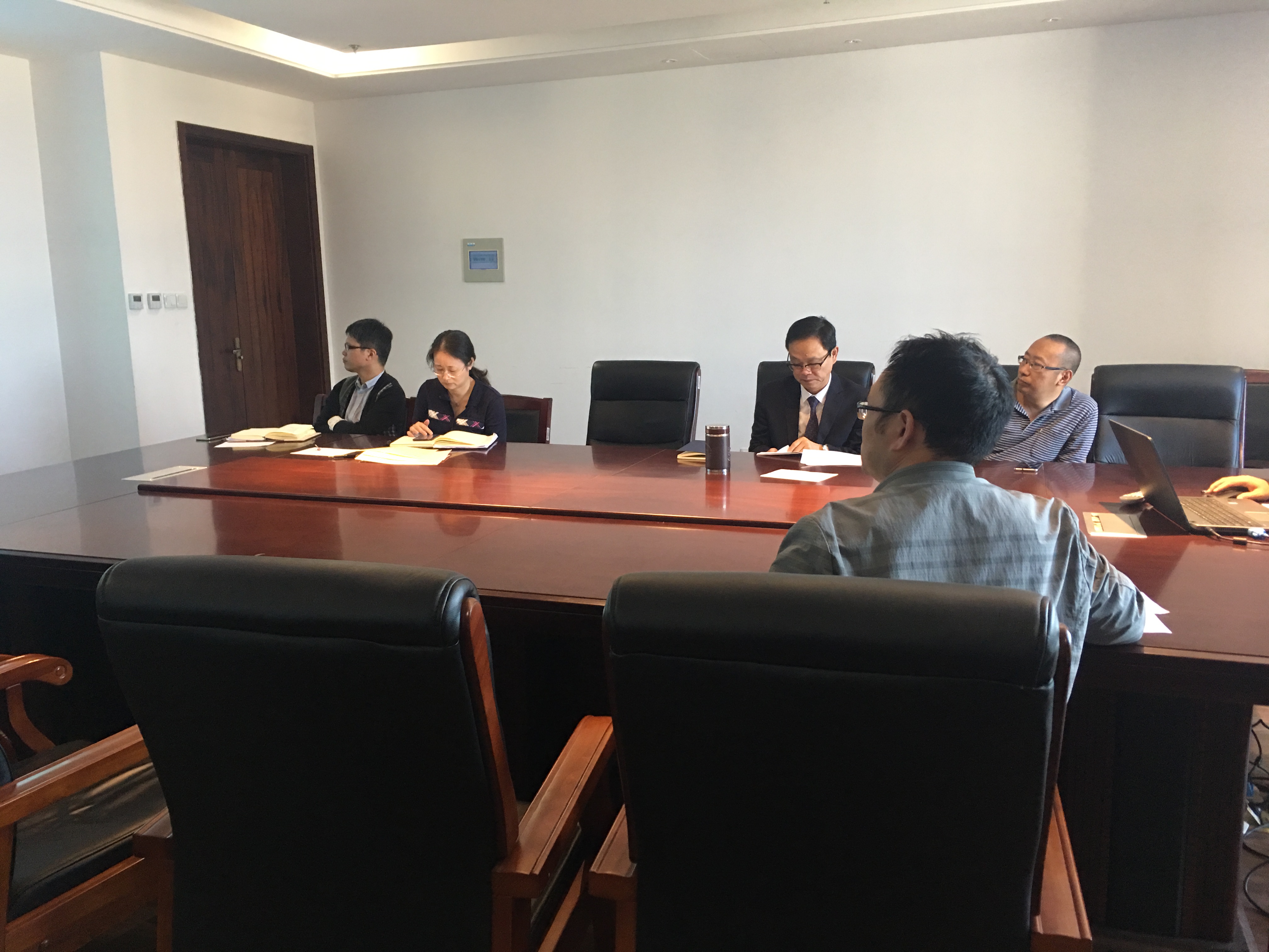 D:舒瑜2018-2019学年第二学期工作1. 通讯稿温州高校市级特色专业项目建设中期自查汇报会bd68eb1a86dba1d3c95327f70391cab.jpg