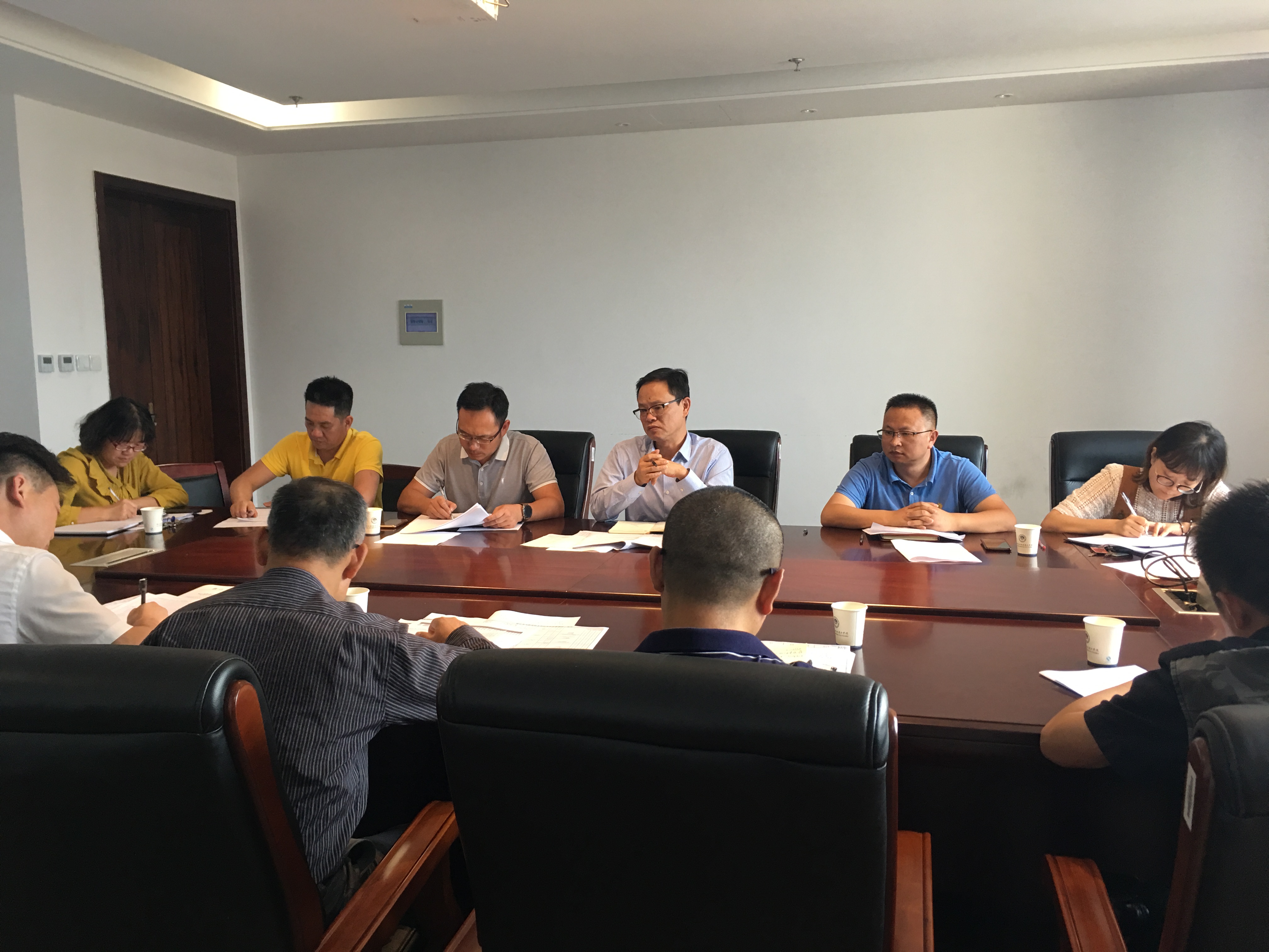 D:舒瑜2018-2019学年第二学期工作1. 通讯稿2020年新专业申报与专业调整布局专题会议2.jpg