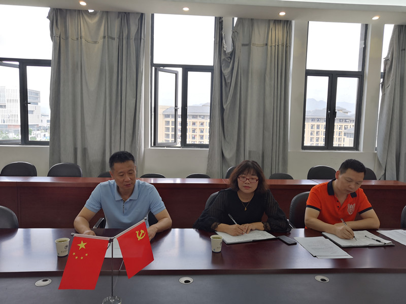 webwxgetmsgimg (1).jpg webwxgetmsgimg (1).jpg